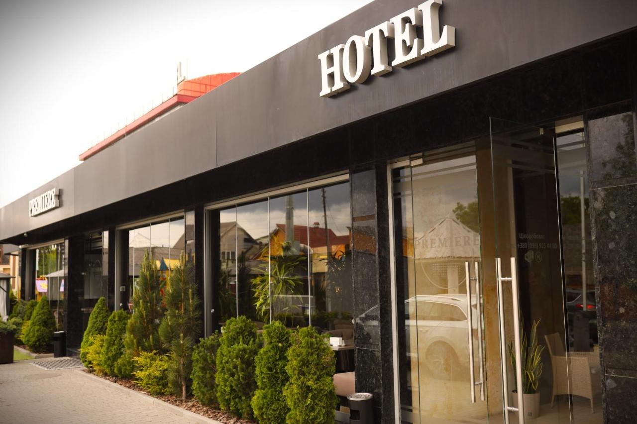 Premiere Hotel Huszt Kültér fotó
