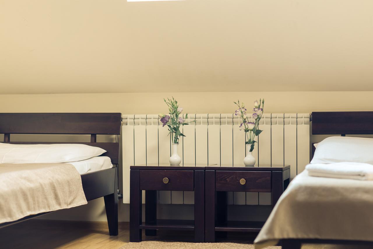 Premiere Hotel Huszt Kültér fotó
