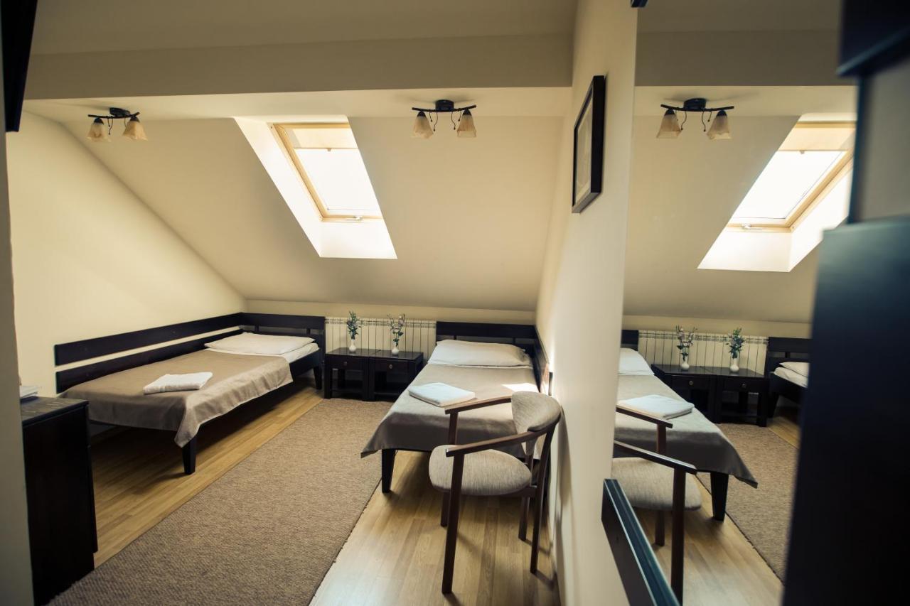 Premiere Hotel Huszt Kültér fotó